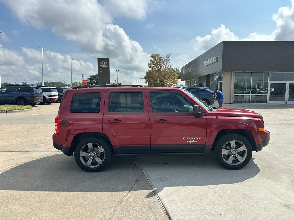 Used 2014 Jeep Patriot Latitude w/ Freedom Edition Package FWD image 12