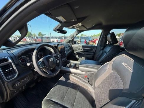 Used 2025 RAM 1500 Laramie AWD/4WD image 14