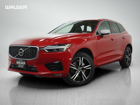 Used 2018 Volvo XC60 T6 R-Design w/ Convenience Package image 1