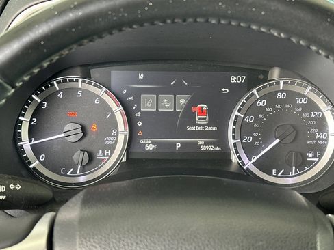 Used 2023 Toyota Highlander XLE AWD/4WD image 30