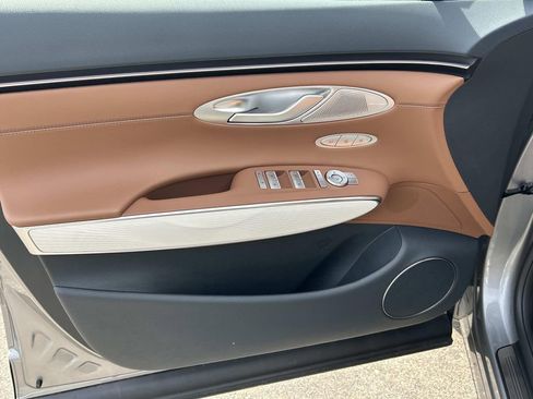 New 2026 Genesis GV70 2.5T Advanced AWD/4WD image 17