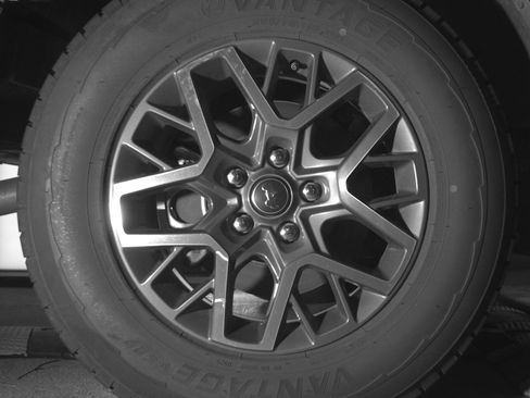 Used 2025 Jeep Wrangler Sahara image 15