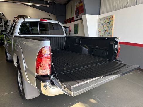 Used 2005 Toyota Tacoma PreRunner image 66