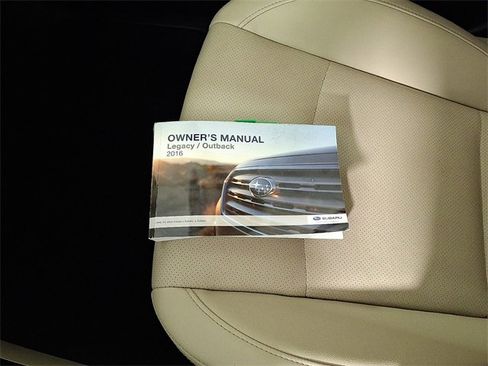 Used 2016 Subaru Outback 2.5i Limited image 28