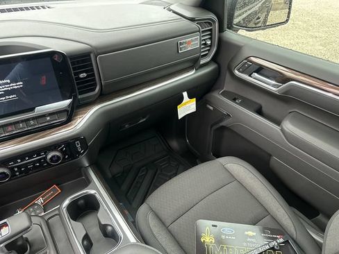New 2026 Chevrolet Silverado 1500 RST AWD/4WD image 18