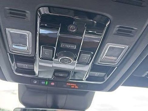 Certified 2025 Cadillac Escalade Sport Platinum AWD/4WD image 67