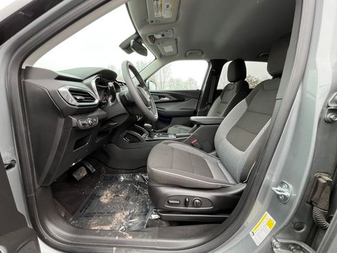Used 2023 Chevrolet TrailBlazer LT w/ Convenience Package image 10