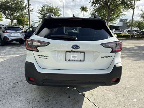 Certified 2023 Subaru Outback Onyx Edition AWD/4WD image 24
