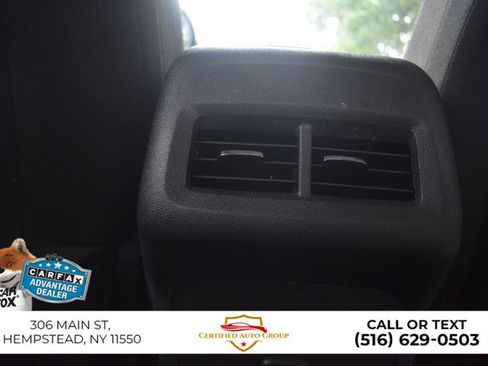 Used 2024 GMC Terrain SLE AWD/4WD image 29