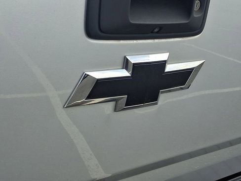 Used 2016 Chevrolet Colorado LT w/ LT Convenience Package AWD/4WD image 28