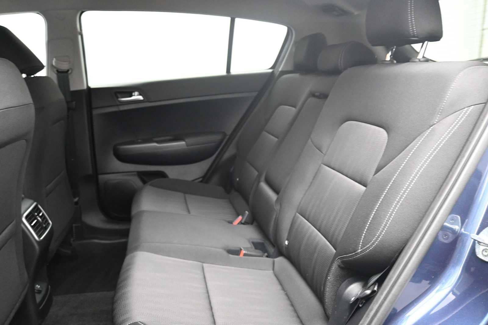 Used 2021 Kia Sportage LX AWD/4WD image 13