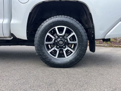 Used 2021 Toyota Tundra 1794 Edition w/ TRD Off-Road Package AWD/4WD image 10