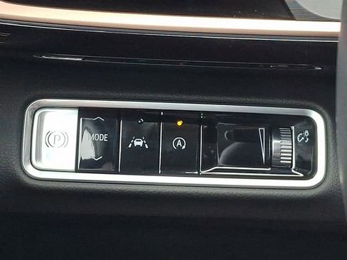 Used 2025 Buick Envision Sport Touring image 25