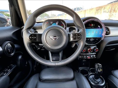 Used 2024 MINI Cooper S FWD image 6