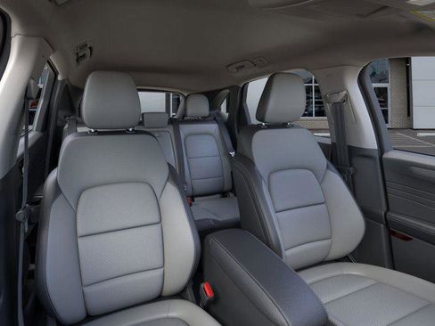 New 2025 Ford Escape SE image 10