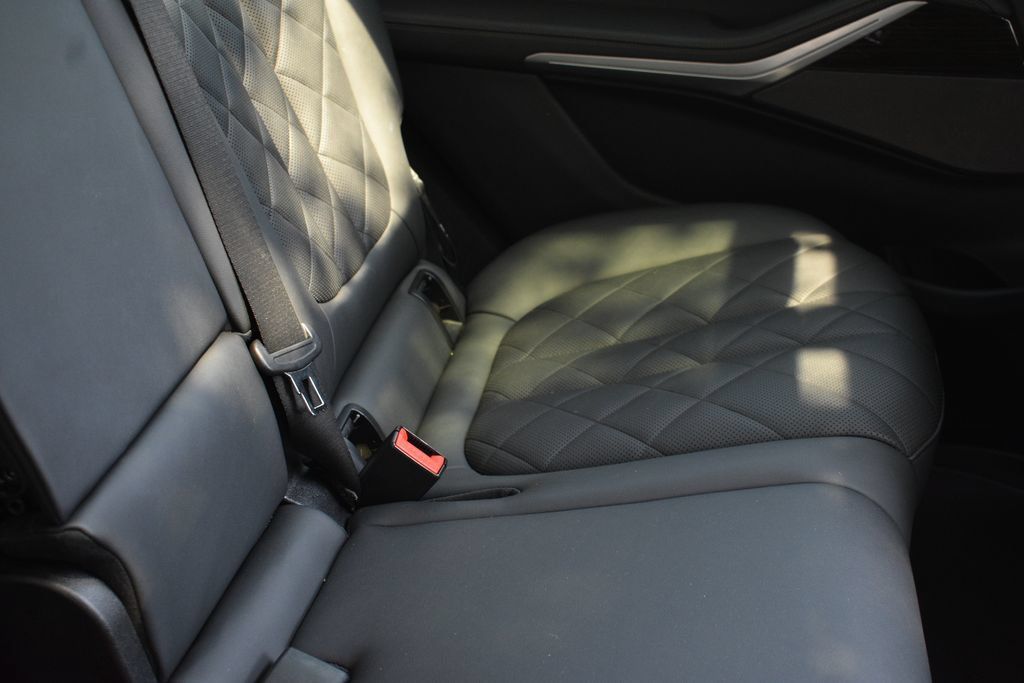 Used 2025 BMW X7 xDrive40i AWD/4WD image 29