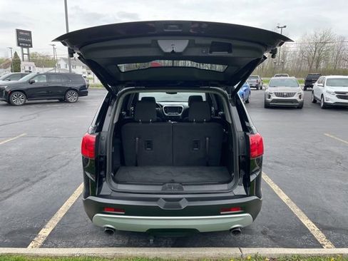 Used 2017 GMC Acadia SLE FWD image 7