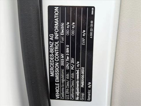 Certified 2023 Mercedes-Benz EQS 580 4MATIC Sedan image 27