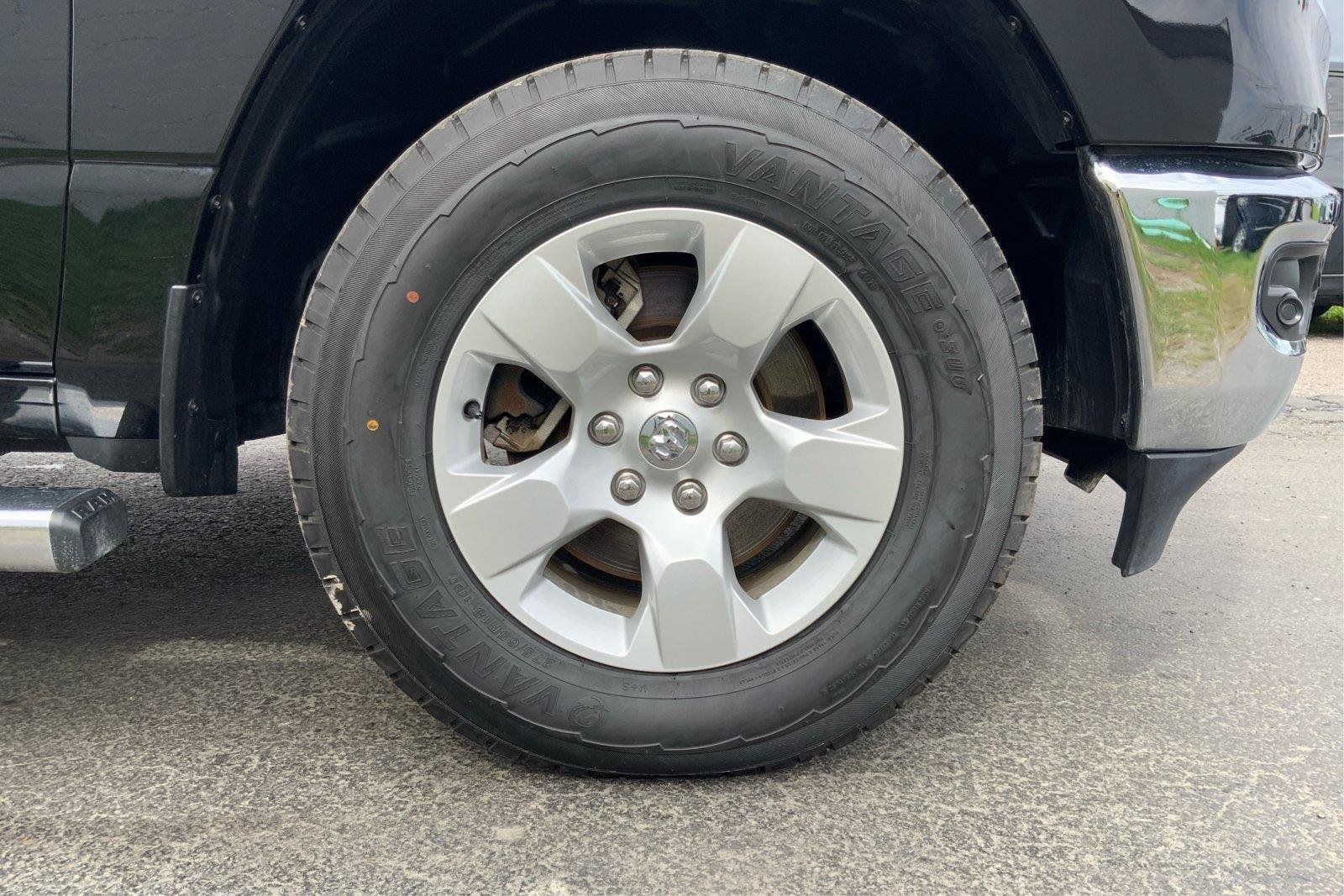 Used 2023 RAM 1500 Big Horn AWD/4WD image 26