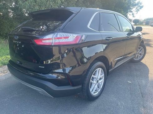Used 2023 Ford Edge SEL w/ Convenience Package AWD/4WD image 5