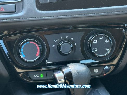 Certified 2018 Honda HR-V LX image 18