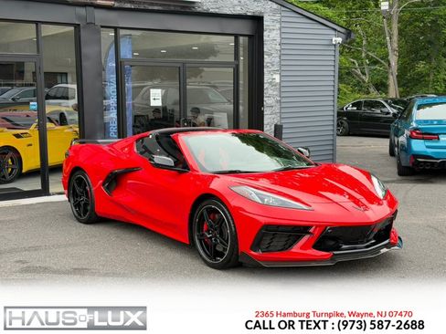 Used 2020 Chevrolet Corvette Stingray Premium Cpe w/ 3LT Preferred Equipment Group RWD image 11