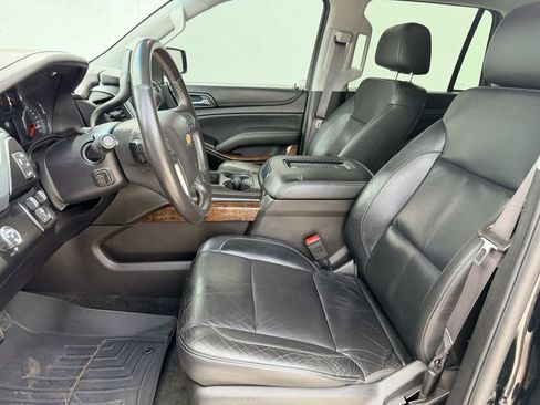 Used 2016 Chevrolet Tahoe LT w/ Luxury Package RWD image 12
