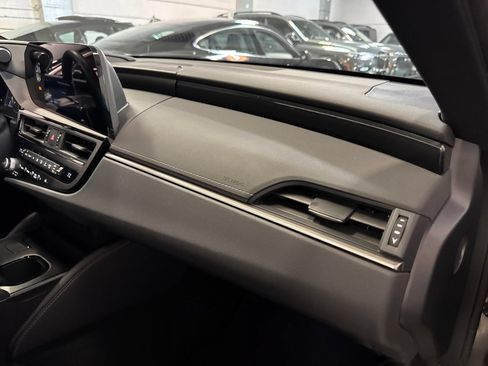 Used 2024 Lexus ES 350 w/ Accessory Package (Z2) FWD image 26