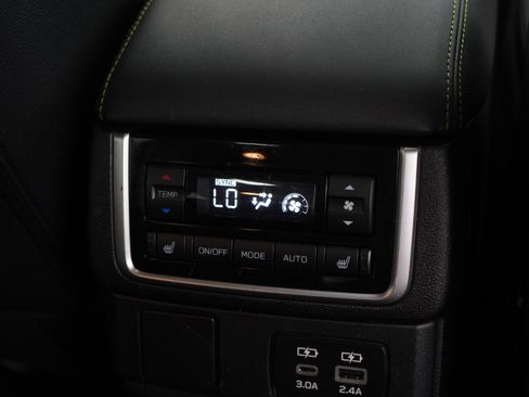 Used 2023 Subaru Ascent Onyx Edition Limited AWD/4WD image 17