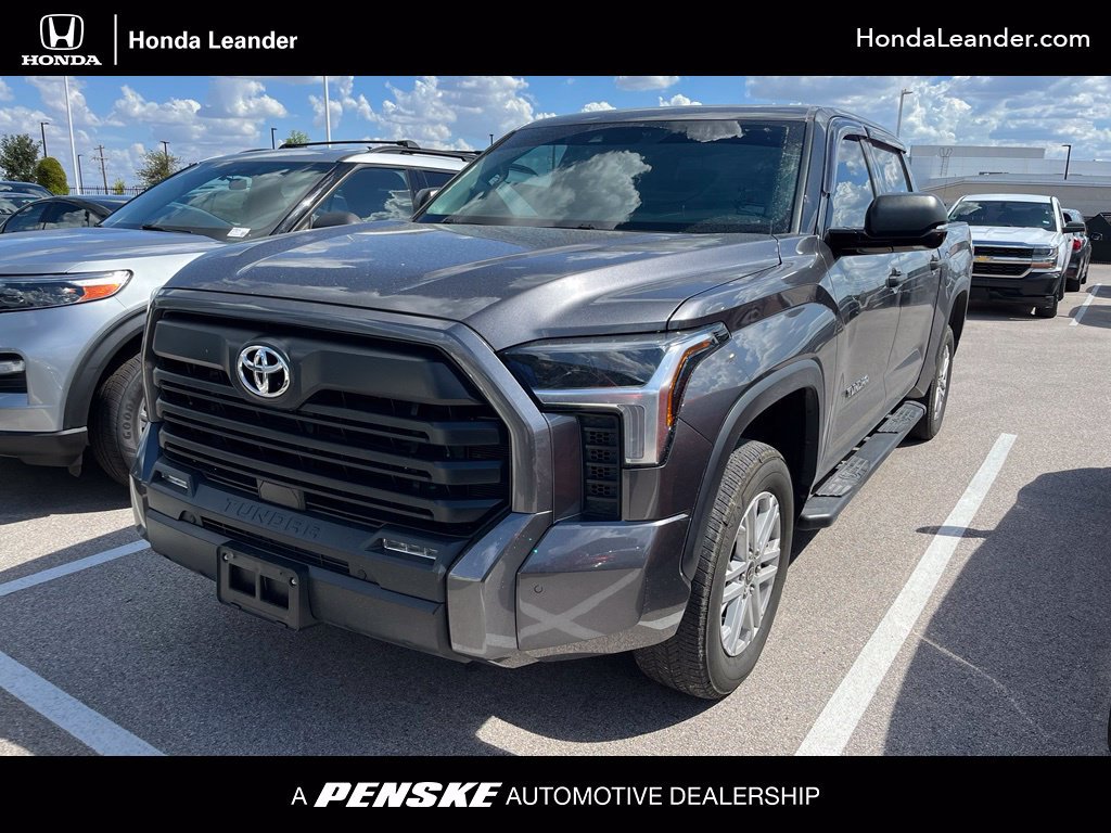 Used 2023 Toyota Tundra SR5 w/ SR5 Convenience Package AWD/4WD image 1
