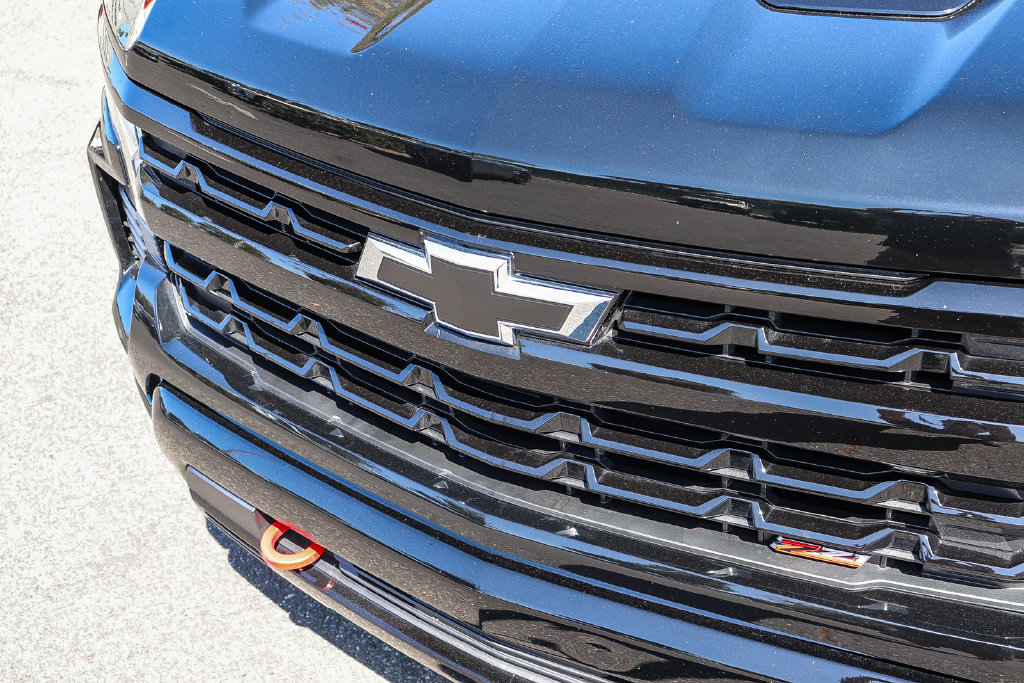Used 2024 Chevrolet Silverado 1500 LT Trail Boss AWD/4WD image 11