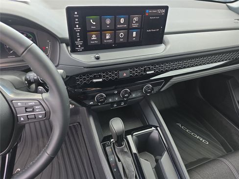 Used 2024 Honda Accord Sport image 23