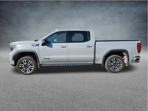 Used 2024 GMC Sierra 1500 AT4 w/ Technology Package AWD/4WD image 6
