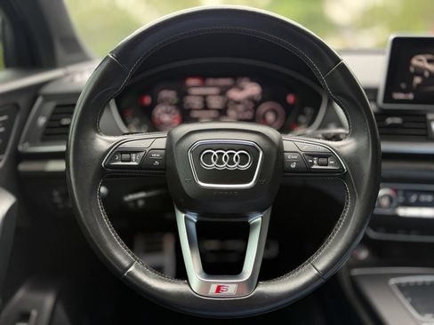 Used 2018 Audi SQ5 Prestige w/ Prestige Package AWD/4WD image 25