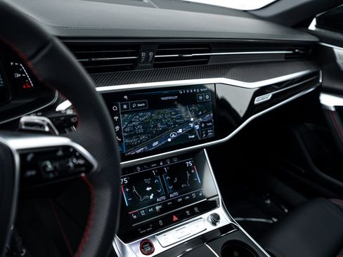 New 2026 Audi RS 6 performance image 12