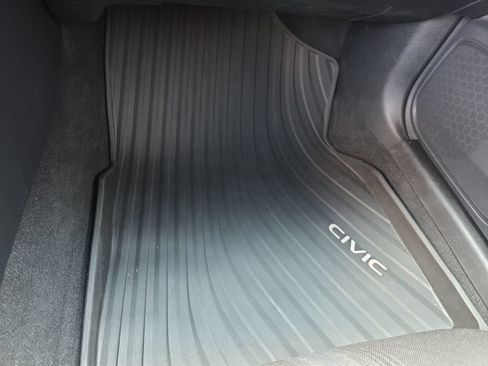 Used 2024 Honda Civic Sport image 17