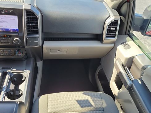 Used 2020 Ford F150 XLT w/ Equipment Group 302A Luxury RWD image 16