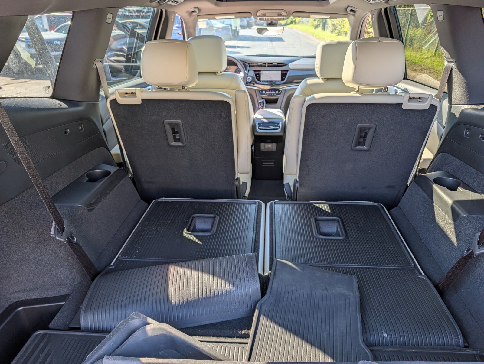 Used 2023 Cadillac XT6 Sport w/ Technology Package AWD/4WD image 31