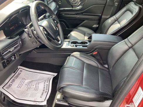 Used 2025 Lincoln Corsair Reserve w/ Equipment Group 202A image 21