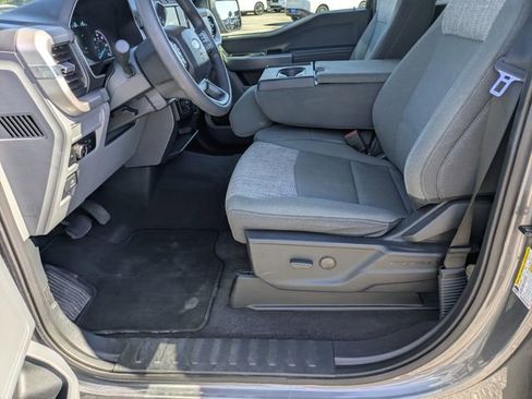 Used 2023 Ford F150 XLT image 18