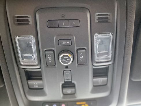 Used 2022 Chevrolet Tahoe High Country image 26