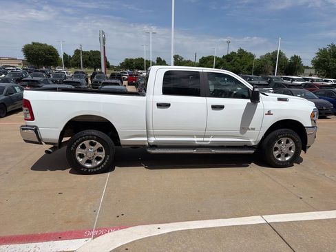 Used 2024 RAM 2500 Big Horn w/ Off Road Package AWD/4WD image 6