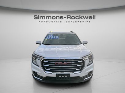 Used 2024 GMC Terrain SLT