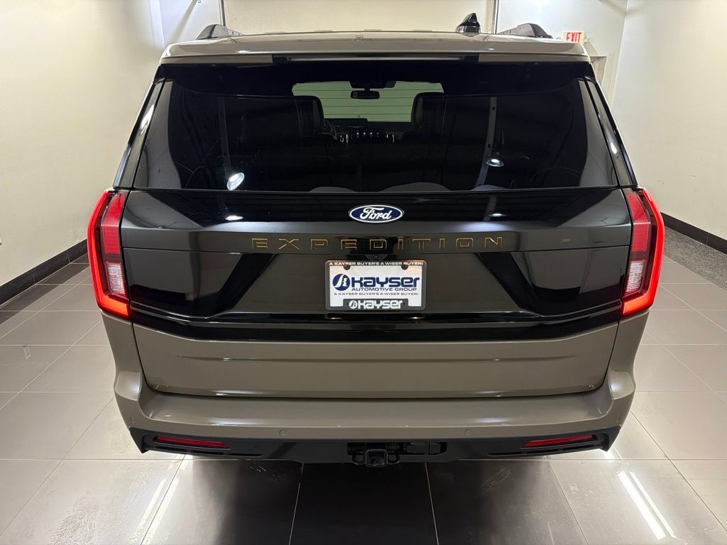New 2027 Ford Expedition Tremor w/ Driver's Package AWD/4WD image 5