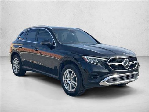Certified 2023 Mercedes-Benz GLC 300 4MATIC image 3