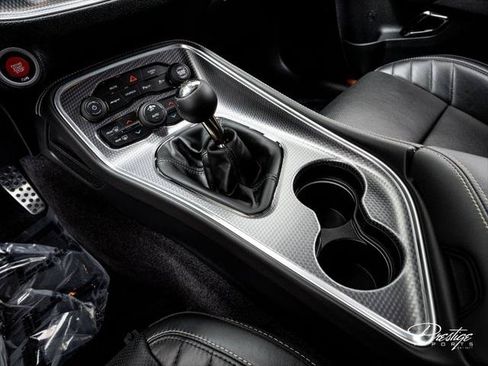 Used 2017 Dodge Challenger SRT Hellcat RWD image 34