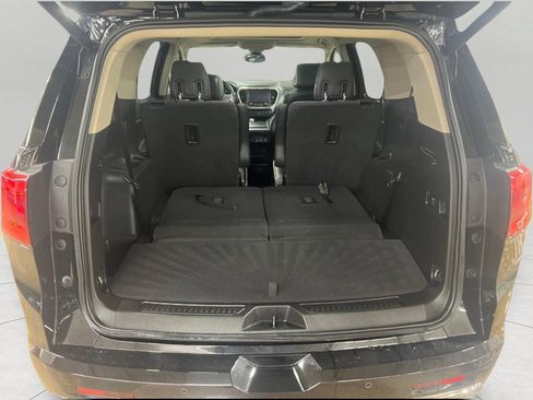 Used 2019 GMC Acadia Denali w/ Technology Package image 15