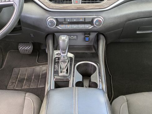 Used 2023 Nissan Altima 2.5 SV image 19