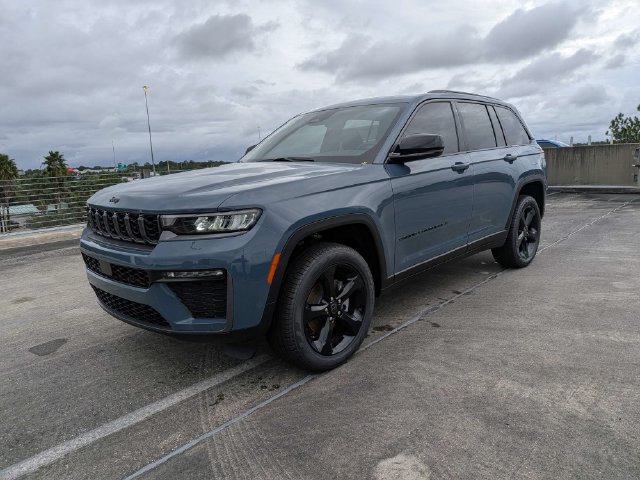 New 2027 Jeep Grand Cherokee Limited w/ Limited Altitude Package AWD/4WD image 8