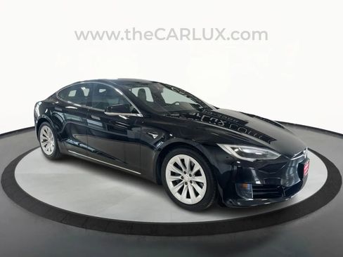 Used 2017 Tesla Model S 75D image 1